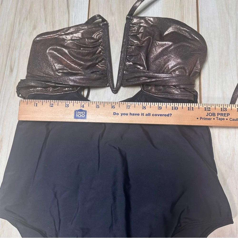 NWT Cupshe 1 Piece Halter Golden Cutout Swimsuit Size M‎